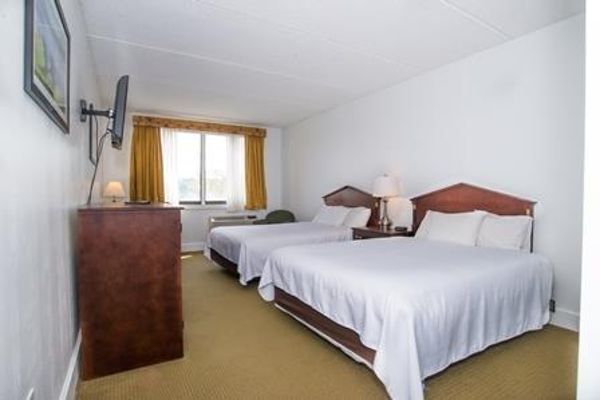 THE LAKE PLACID SUMMIT HOTEL (Lake Placid)